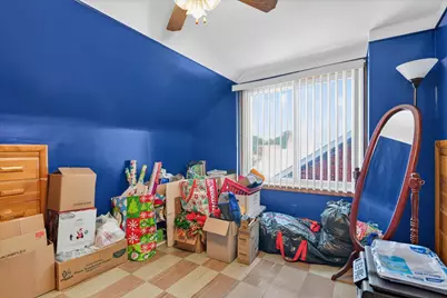 15640 Stricker Avenue, Eastpointe, MI 48021 - Photo 12