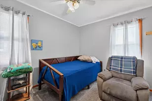 15640 Stricker Ave, Eastpointe, MI 48021 - Photo 14