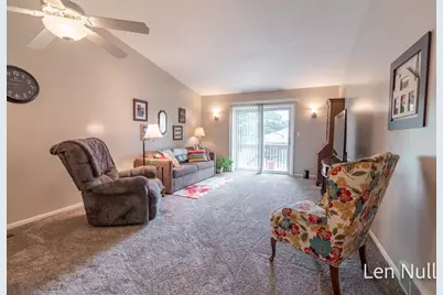 2742 Stonebluff Drive SW, Wyoming, MI 49519 - Photo 8