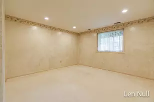 2742 Stonebluff Dr SW, Wyoming, MI 49519 - Photo 22