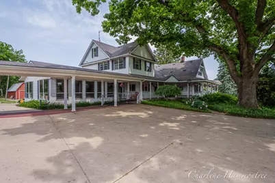 9111 Summit Avenue NE, Rockford, MI 49341 - Photo 2