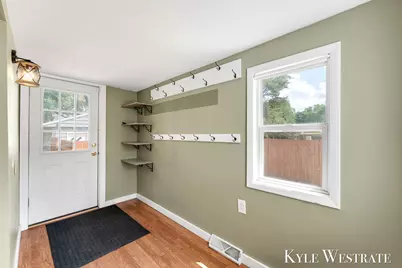 1033 Dahlia Avenue, Wayland, MI 49348 - Photo 16