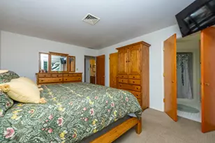 10476 Range Line Rd, Berrien Springs, MI 49103 - Photo 38
