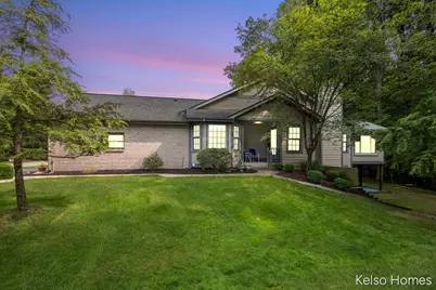 2122 S Cross Creek Drive SE, Grand Rapids, MI 49508 - Photo 2