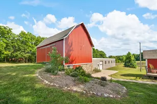 7760 E Empire Ave, Benton Harbor, MI 49022 - Photo 4