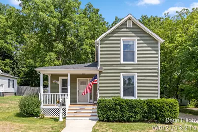 410 Johnson Street, Ionia, MI 48846 - Photo 2
