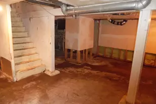 305 W High St, Jackson, MI 49203 - Photo 40