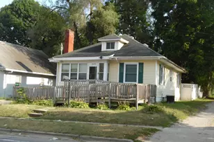 305 W High St, Jackson, MI 49203 - Photo 1