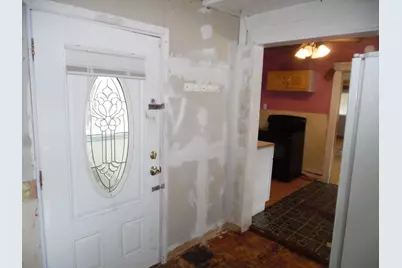 305 W High Street, Jackson, MI 49203 - Photo 16