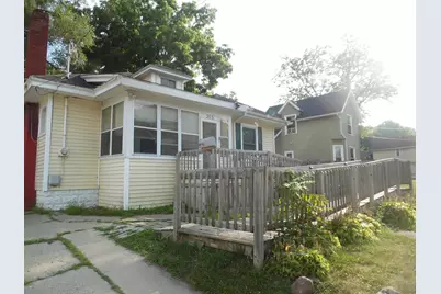 305 W High Street, Jackson, MI 49203 - Photo 2