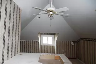 305 W High St, Jackson, MI 49203 - Photo 28