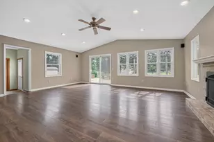 5036 Lands End Dr, Kalamazoo, MI 49009 - Photo 14