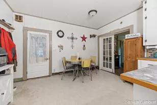 08757 M-40, Gobles, MI 49055 - Photo 10