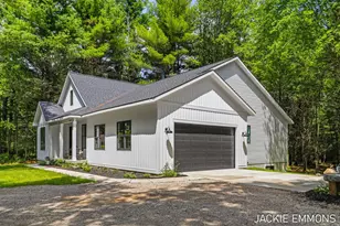 22672 W Kendaville Rd, Pierson, MI 49339 - Photo 8