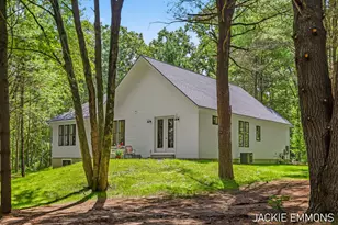 22672 W Kendaville Rd, Pierson, MI 49339 - Photo 16