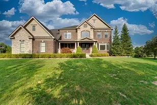 17486 Crestbrook Dr, Northville, MI 48168 - Photo 2