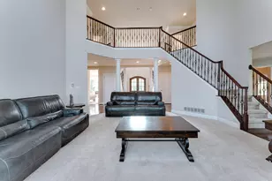 17486 Crestbrook Dr, Northville, MI 48168 - Photo 18