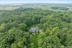 8350 Winterforest Dr NE, Rockford, MI 49341 - Photo 52