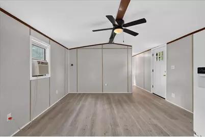 10597 Peachtree Street, Plainwell, MI 49080 - Photo 4