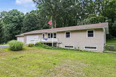343 Robertson Avenue, Battle Creek, MI 49017 - Photo 2