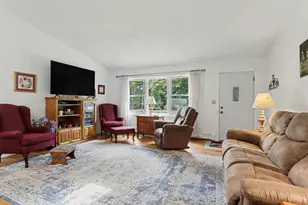 343 Robertson Ave, Battle Creek, MI 49017 - Photo 4