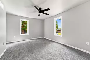 109 Michigan Ave, Hartford, MI 49057 - Photo 8