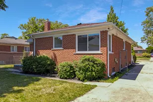 15241 Pearson St, Oak Park, MI 48237 - Photo 6