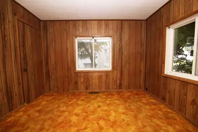 406 Spring Street, Three Rivers, MI 49093 - Photo 18