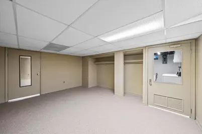 30906 Roycroft Street, Livonia, MI 48154 - Photo 36