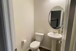 43590 Chancellor Ln, Novi, MI 48375 - Photo 6