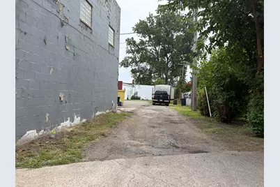 19655 W Grand River Ave Avenue SW, Detroit, MI 48223 - Photo 4