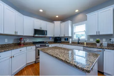 5901 Wabash Lane, Stevensville, MI 49127 - Photo 12
