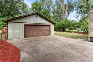 5841 N Walton St, Westland, MI 48185 - Photo 8