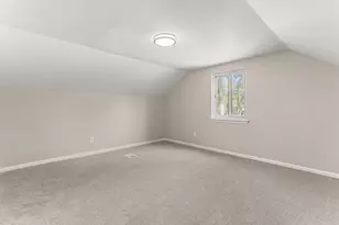 5841 N Walton St, Westland, MI 48185 - Photo 10