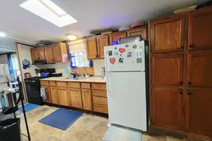 1194 W Grey Ct, Wayland, MI 49348 - Photo 4
