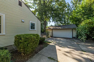 33967 Wadsworth Street, Livonia, MI 48150 - Photo 6