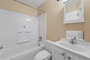 33967 Wadsworth St, Livonia, MI 48150 - Photo 22
