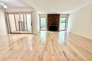1046 Greenhills Dr, Ann Arbor, MI 48105 - Photo 16