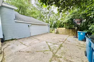 8 Richmond Ave, Battle Creek, MI 49014 - Photo 6