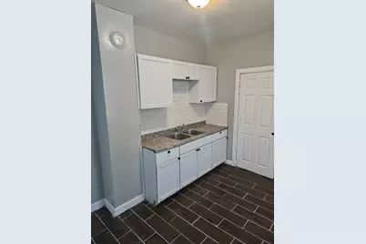 7733 E Forest Avenue, Detroit, MI 48214 - Photo 10