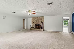 1207 Wilson Ave, Sturgis, MI 49091 - Photo 12