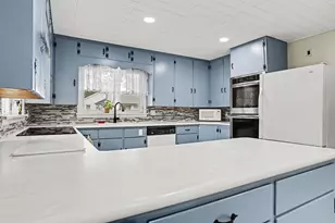 1207 Wilson Ave, Sturgis, MI 49091 - Photo 8