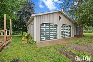 8727 N Amble Rd, Howard City, MI 49329 - Photo 22