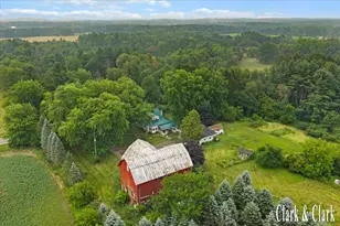8727 N Amble Rd, Howard City, MI 49329 - Photo 26
