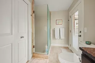 2559 Foster Ave NE, Grand Rapids, MI 49505 - Photo 14
