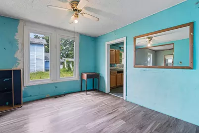 815 E Front Street, Adrian, MI 49221 - Photo 10