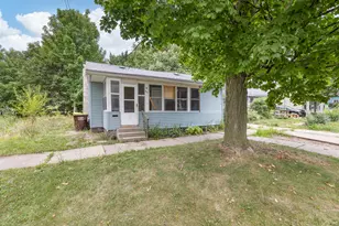815 E Front St, Adrian, MI 49221 - Photo 2