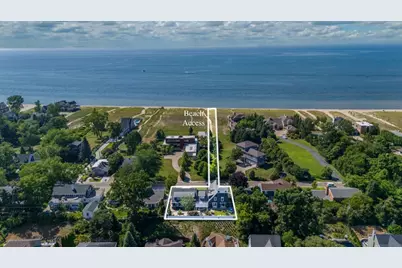 441 Ridgeway Street, Saint Joseph, MI 49085 - Photo 2