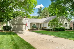 6479 Ridgemont Dr SE, Grand Rapids, MI 49546 - Photo 1