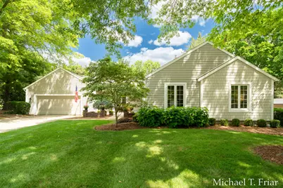 6479 Ridgemont Drive SE, Grand Rapids, MI 49546 - Photo 2